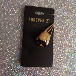 Forever 21 Spike Ring with faux Stone NWT (Size 7)